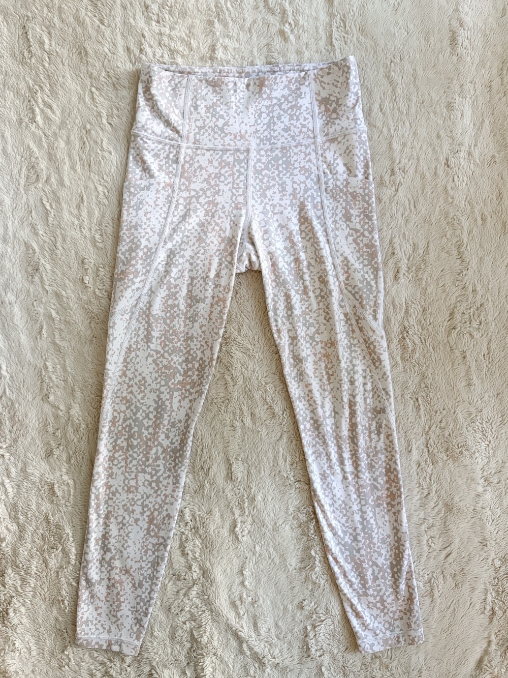 Athleta Salutation Stash 7/8 Leggings Blush Neutral Abstract Print Size Small